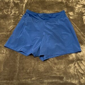 Woman’s size medium Hurley shorts
